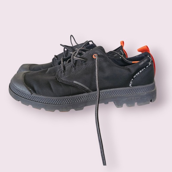 Palladium Other - Palladium + Finisterre Pallafin Black Hiking Weatherproof Low Sneakers sz 11